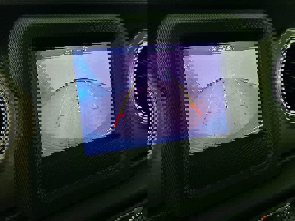 Used 2019 Jeep Wrangler Unlimited Sahara w/ LED Lighting Group image 28