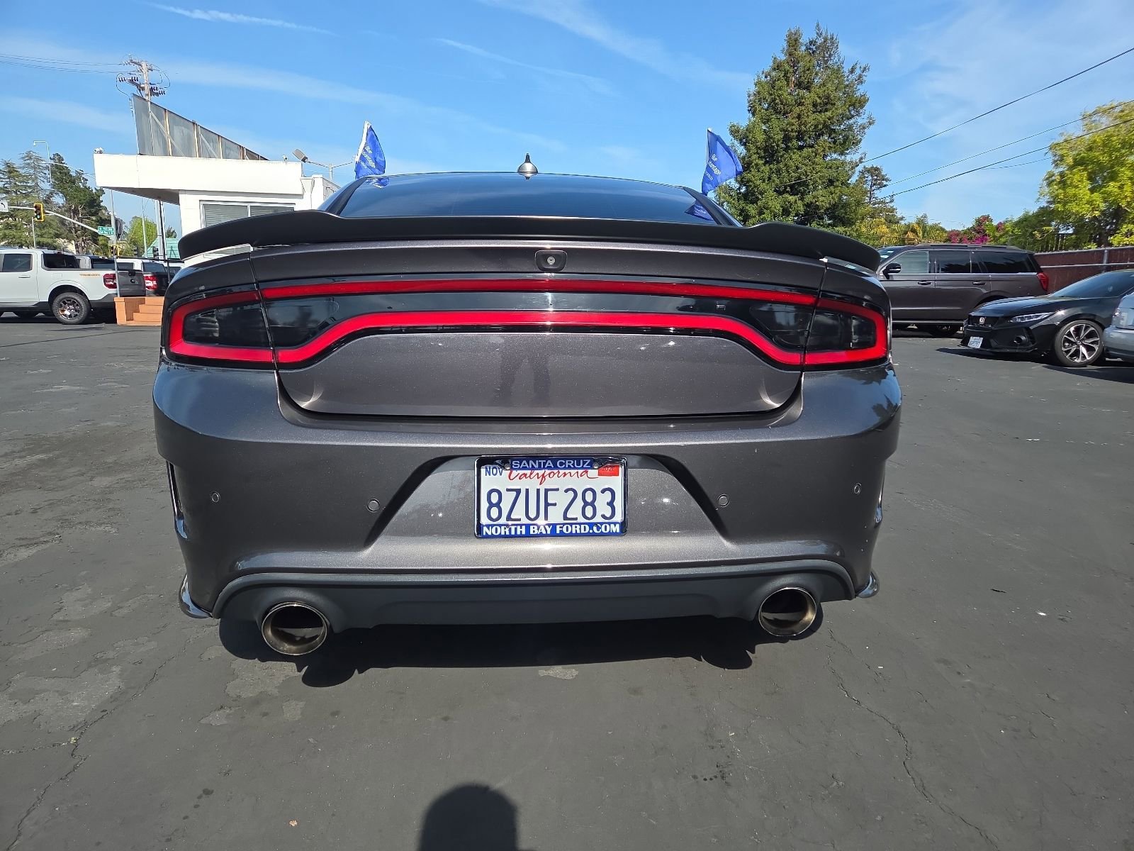 Used 2018 Dodge Charger R/T RWD image 7