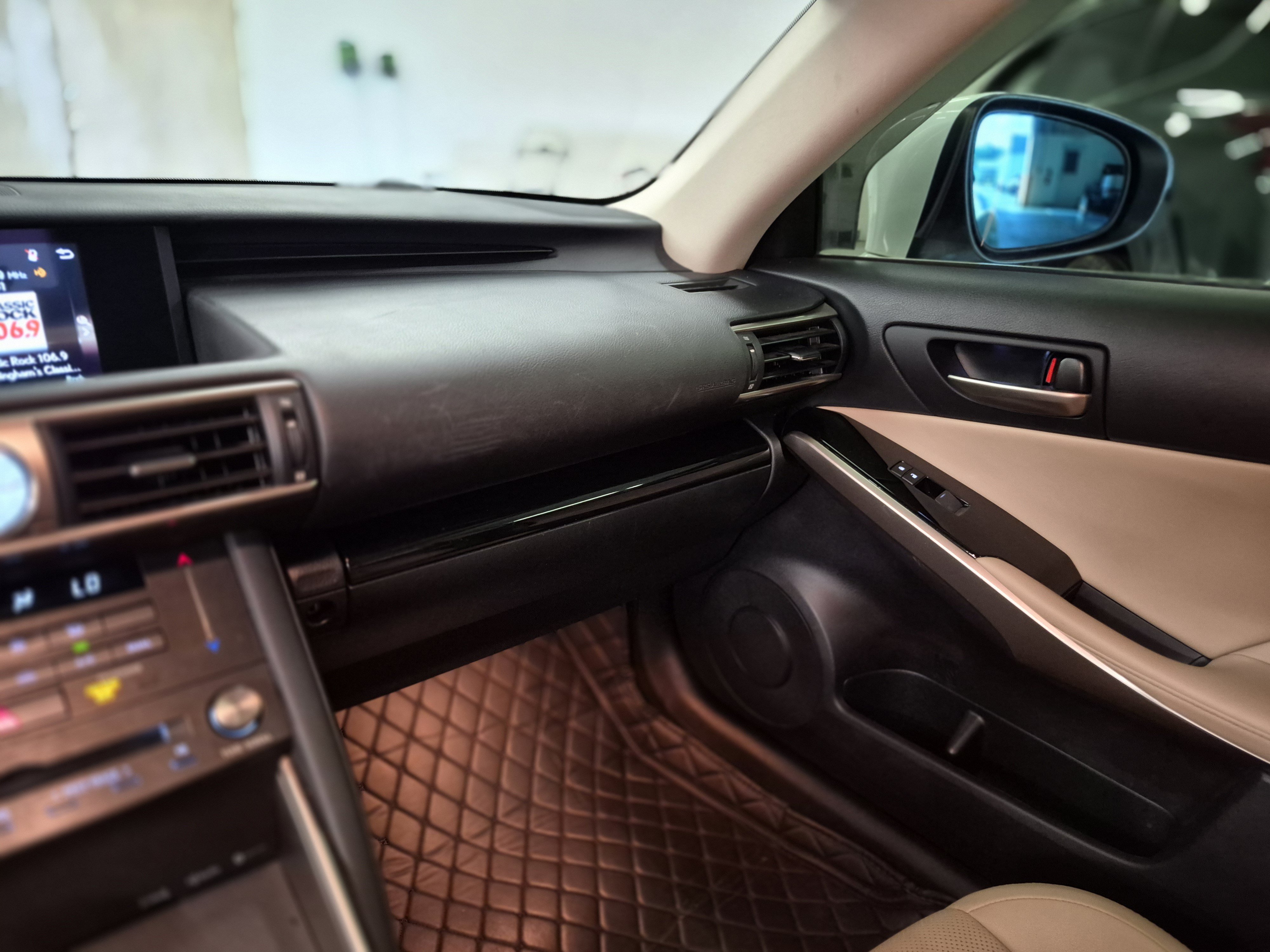 Used 2020 Lexus IS 300 w/ Accessory Package RWD image 19