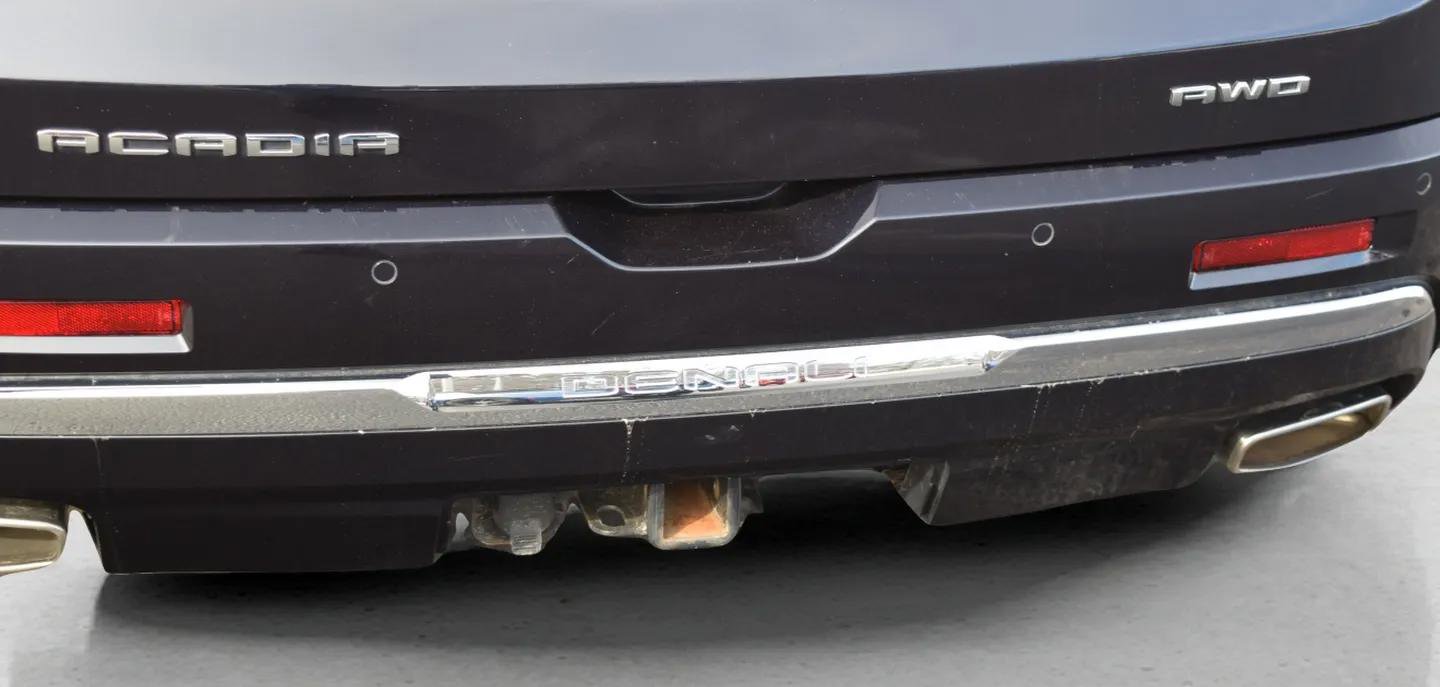 Used 2021 GMC Acadia Denali w/ Denali Ultimate Package image 7