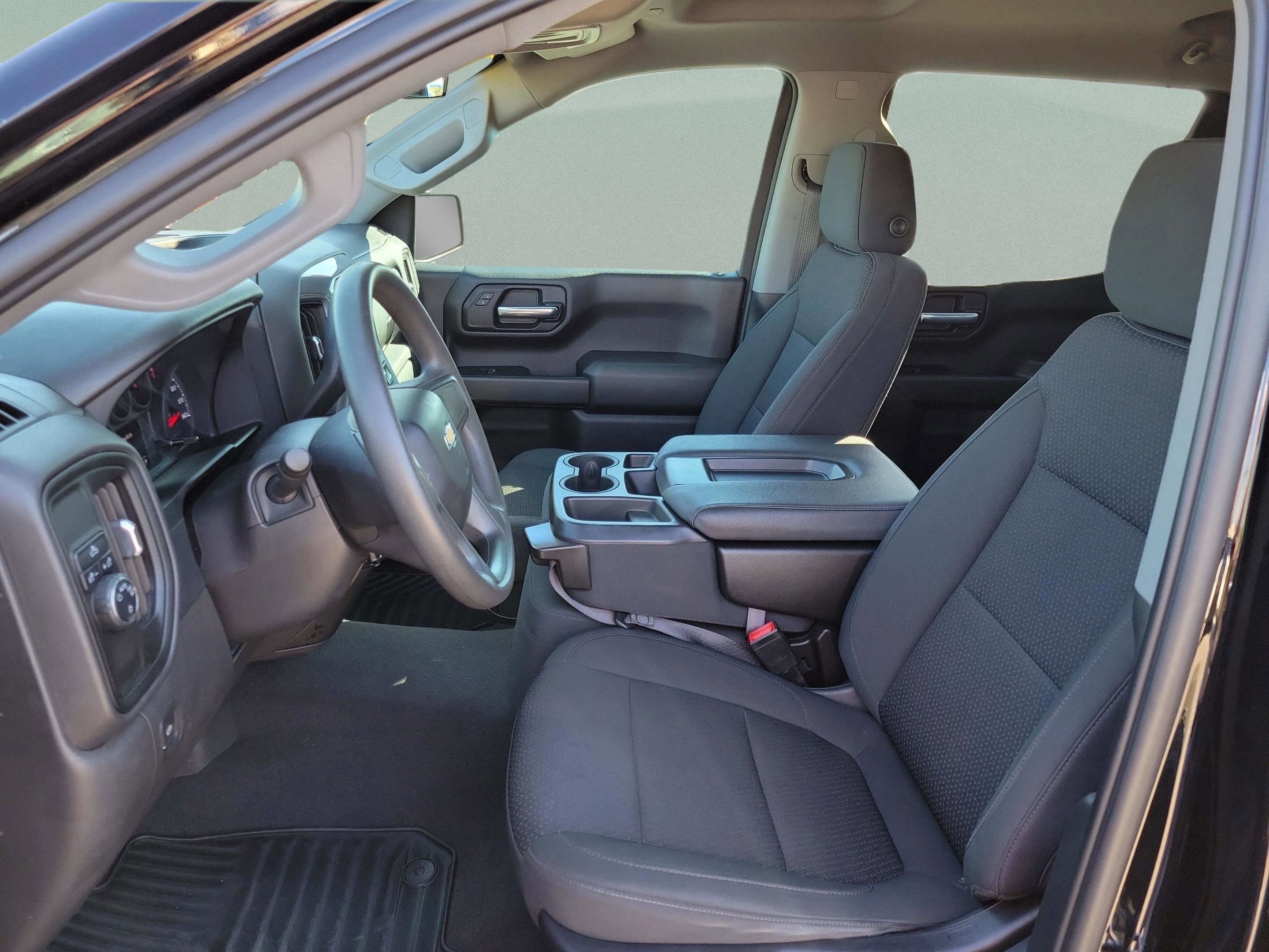 Used 2022 Chevrolet Silverado 1500 Custom image 7