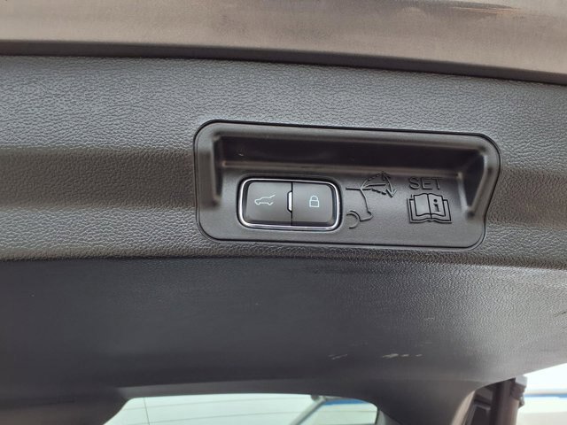 Certified 2023 Ford Explorer Limited w/ Limited Technology Package AWD/4WD image 27