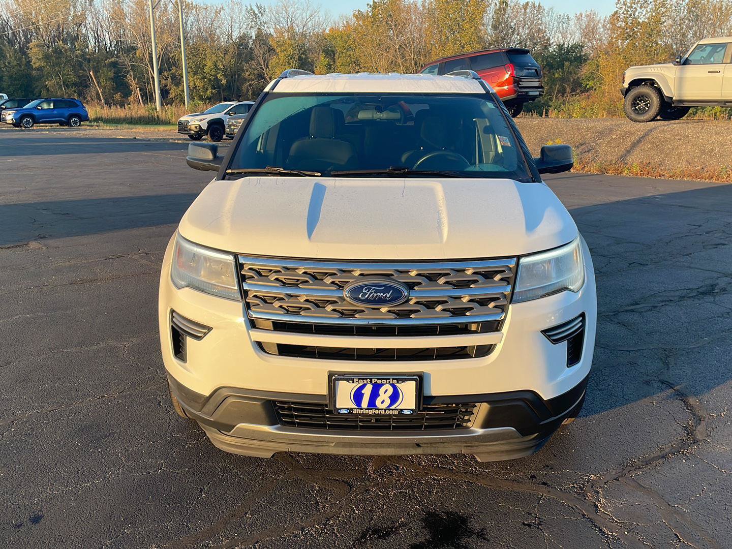 Certified 2018 Ford Explorer XLT FWD image 8