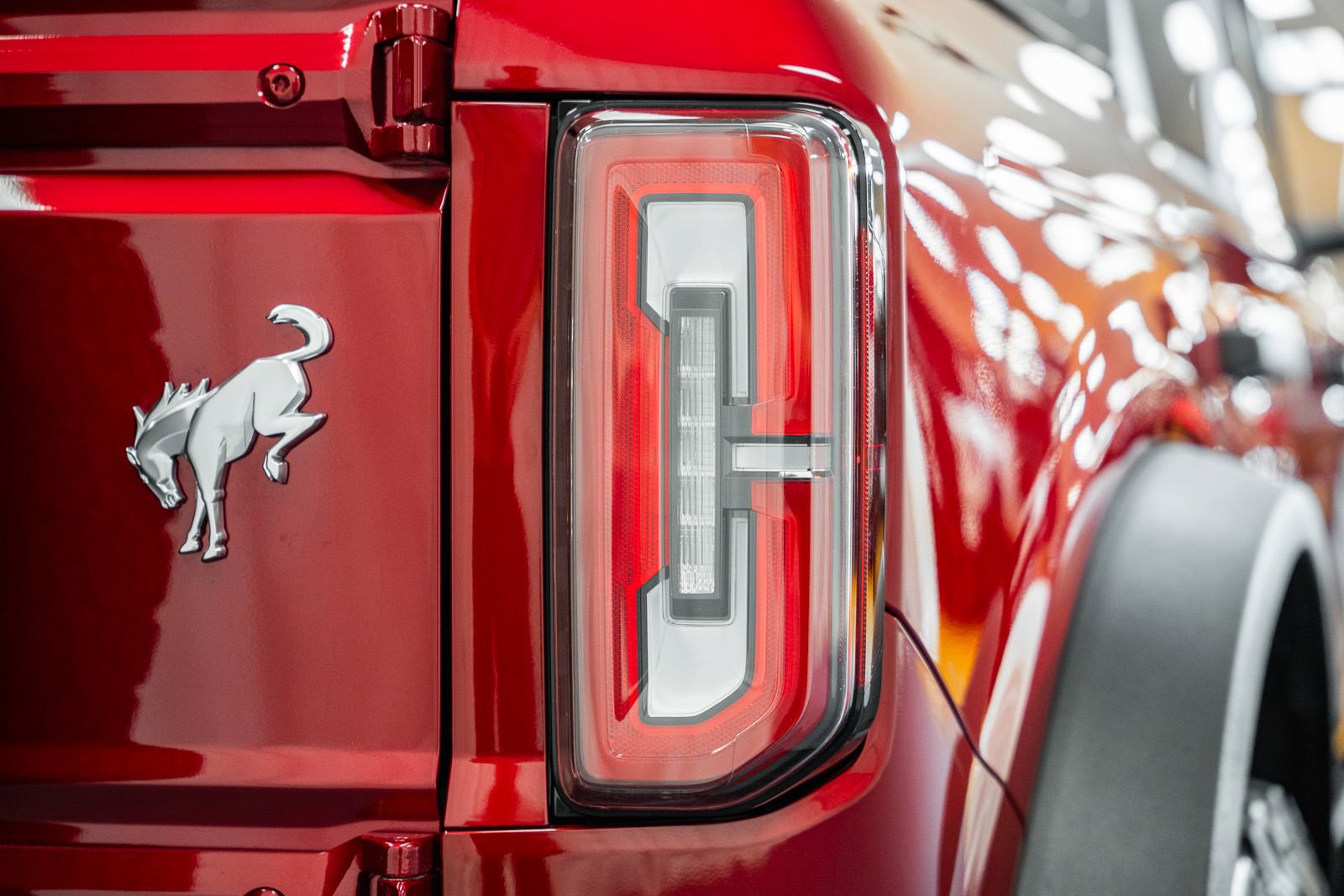 Certified 2025 Ford Bronco Badlands image 17