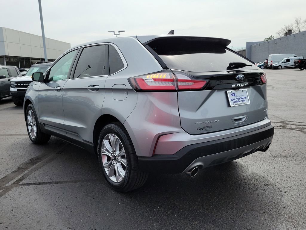 Certified 2024 Ford Edge Titanium image 3