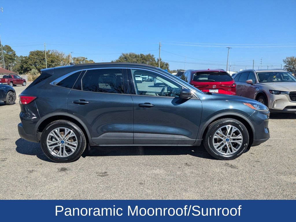 Certified 2022 Ford Escape SEL w/ Technology Package image 6