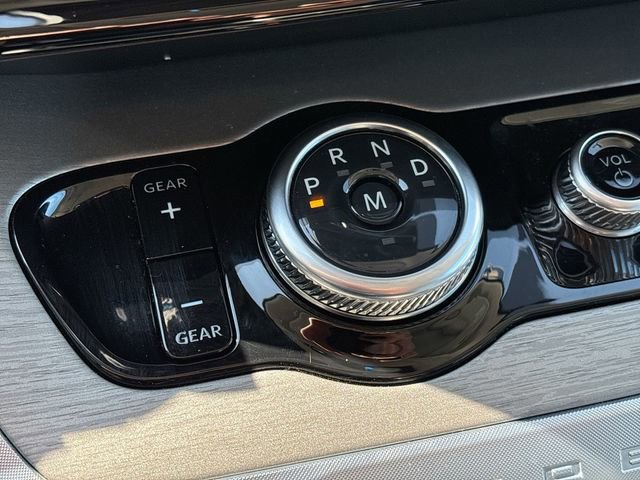 Certified 2025 Ford Expedition Platinum image 27