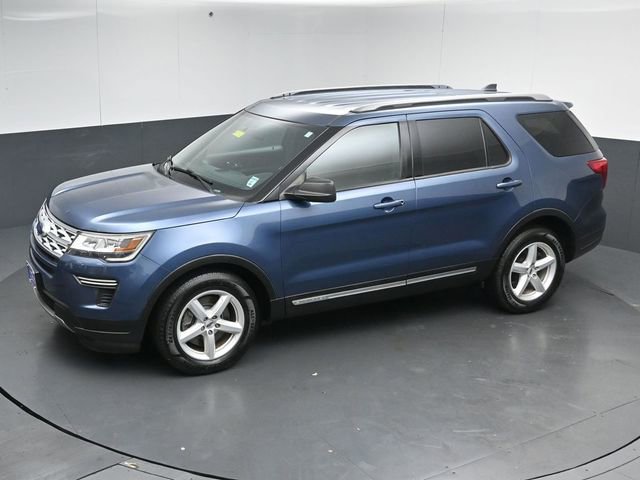 Certified 2018 Ford Explorer XLT FWD image 47