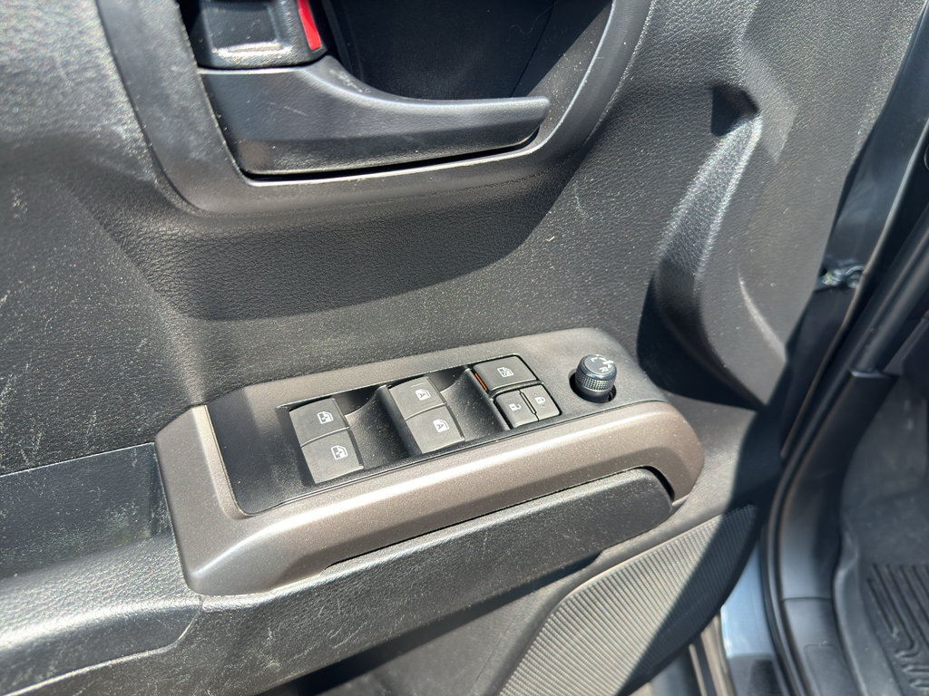 Used 2023 Toyota Tacoma SR5 RWD image 10