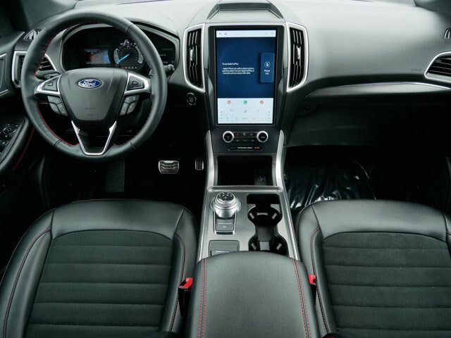 Certified 2023 Ford Edge ST-Line w/ Class II Trailer Tow Package AWD/4WD image 15