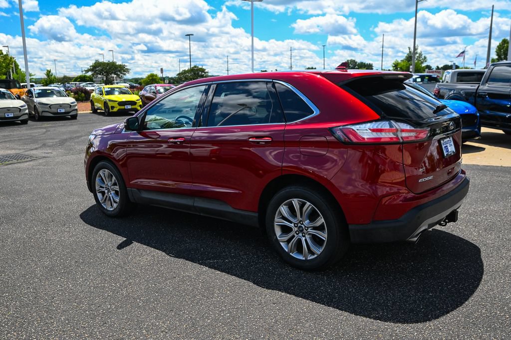Certified 2019 Ford Edge Titanium w/ Equipment Group 301A AWD/4WD image 7