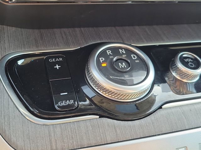 Certified 2025 Ford Expedition Platinum w/ Platinum Ultimate Package image 14