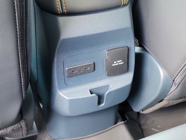 Certified 2025 Ford Maverick Tremor AWD/4WD image 17