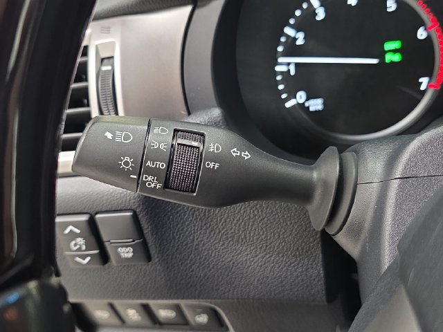 Used 2023 Lexus GX 460 Premium w/ Premium Plus Package AWD/4WD image 25