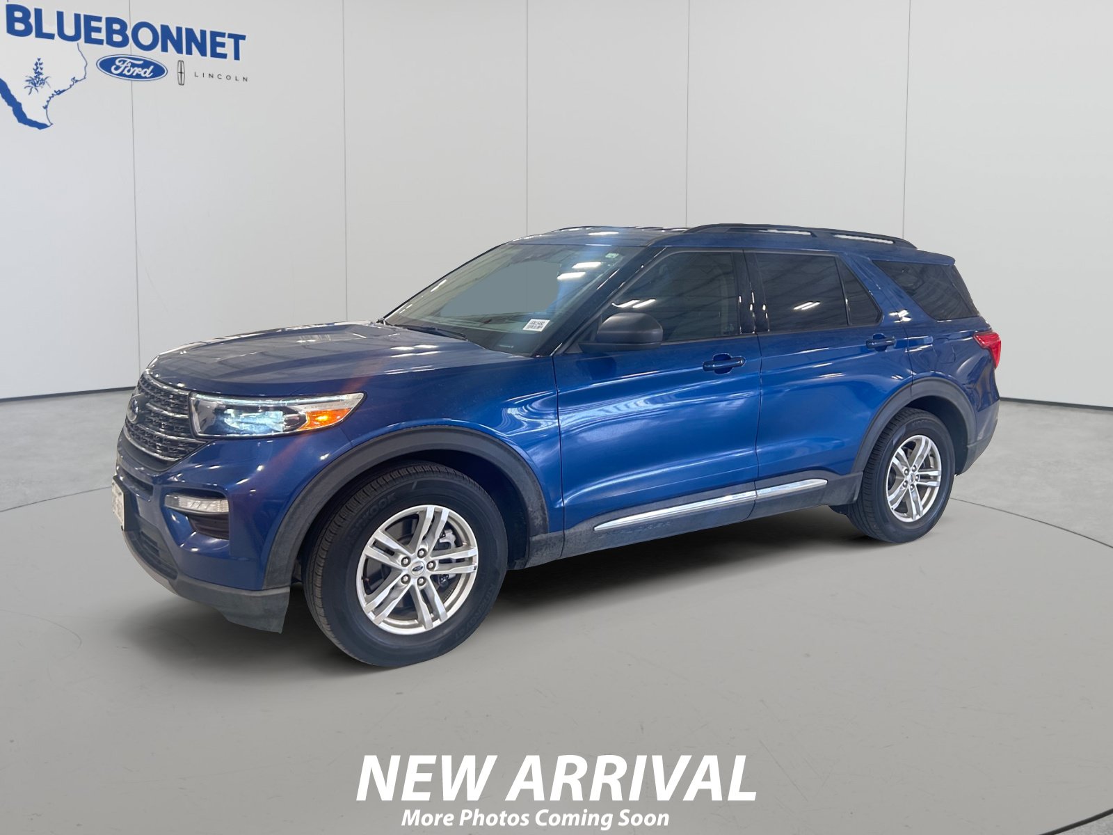 Certified 2022 Ford Explorer XLT w/ Equipment Group 202A