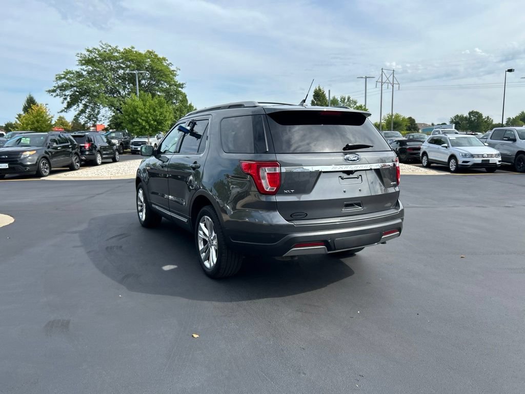 Certified 2019 Ford Explorer XLT w/ Equipment Group 202A AWD/4WD image 9
