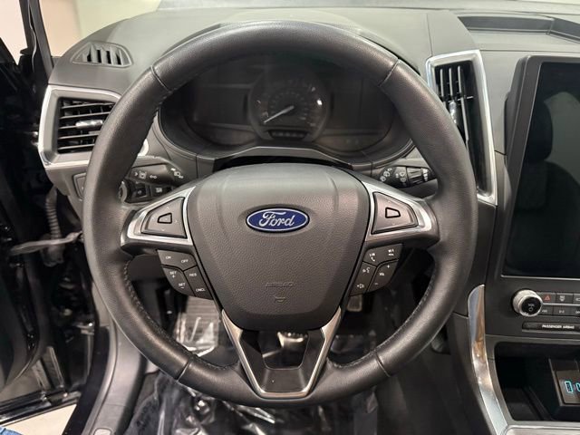 Certified 2024 Ford Edge Titanium image 22