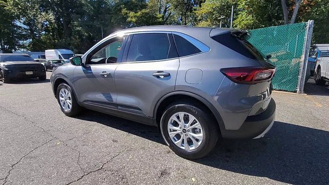 Certified 2024 Ford Escape Active w/ Tech Pack #1 AWD/4WD image 6