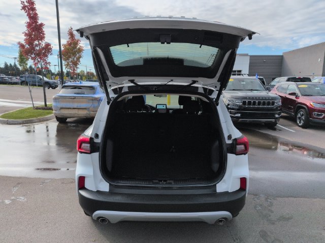 Certified 2024 Ford Escape Active AWD/4WD image 18