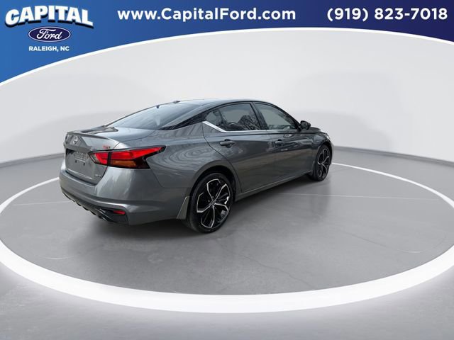 Used 2025 Nissan Altima 2.5 SR image 6