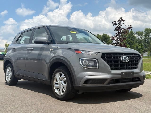 Used 2021 Hyundai Venue SE