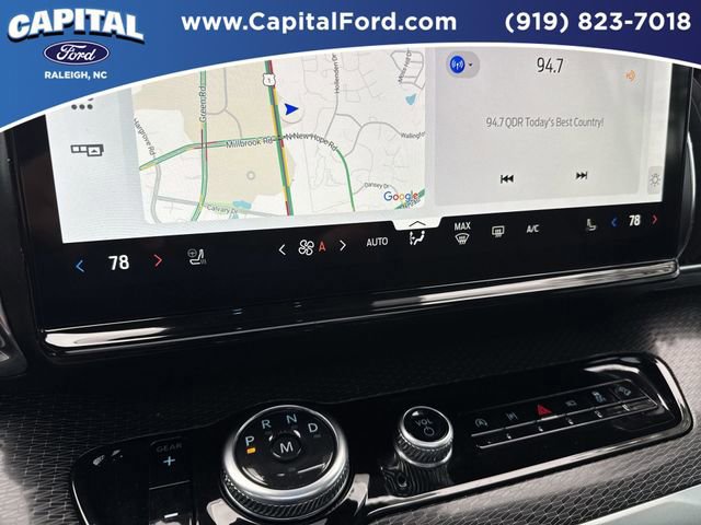 Certified 2025 Ford Expedition Platinum w/ Stealth Performance Package image 29