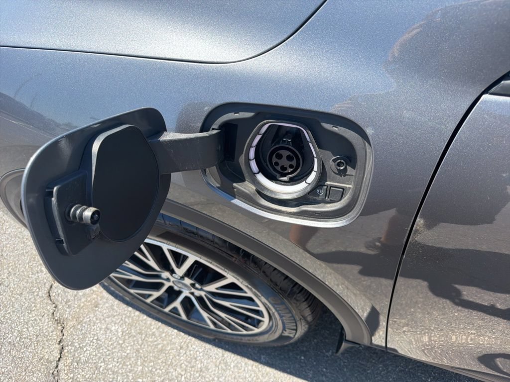 Certified 2021 Ford Escape SE FWD image 53
