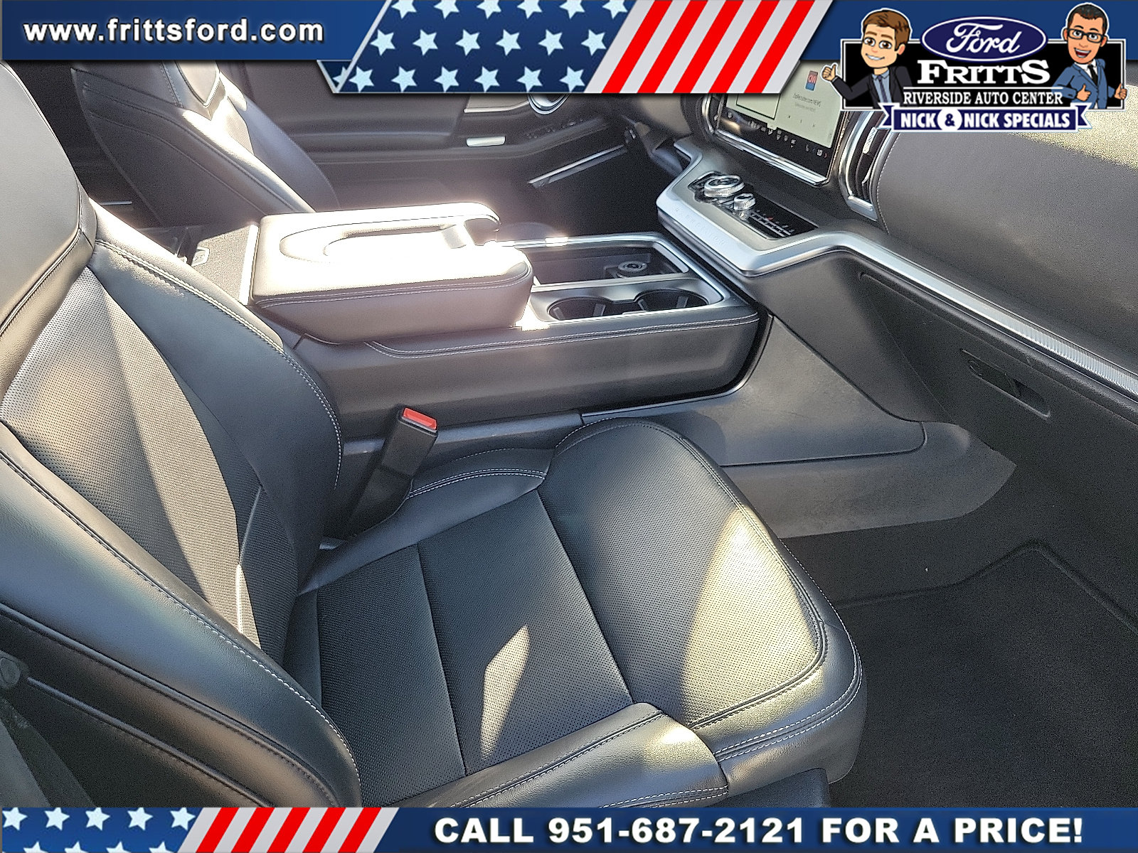 Certified 2025 Ford Expedition Max Platinum w/ Driver's Package AWD/4WD image 16