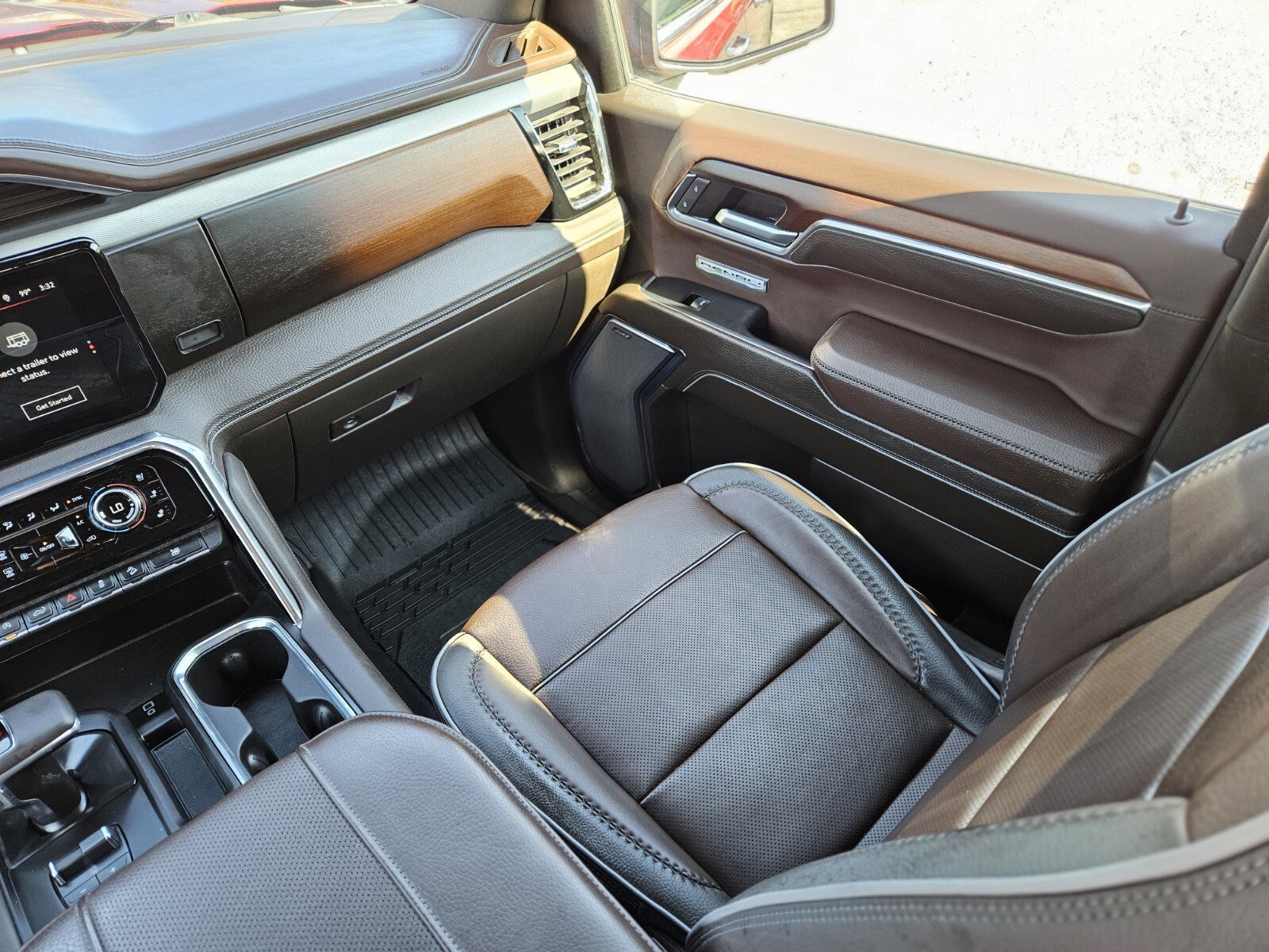 Used 2024 GMC Sierra 1500 Denali image 17