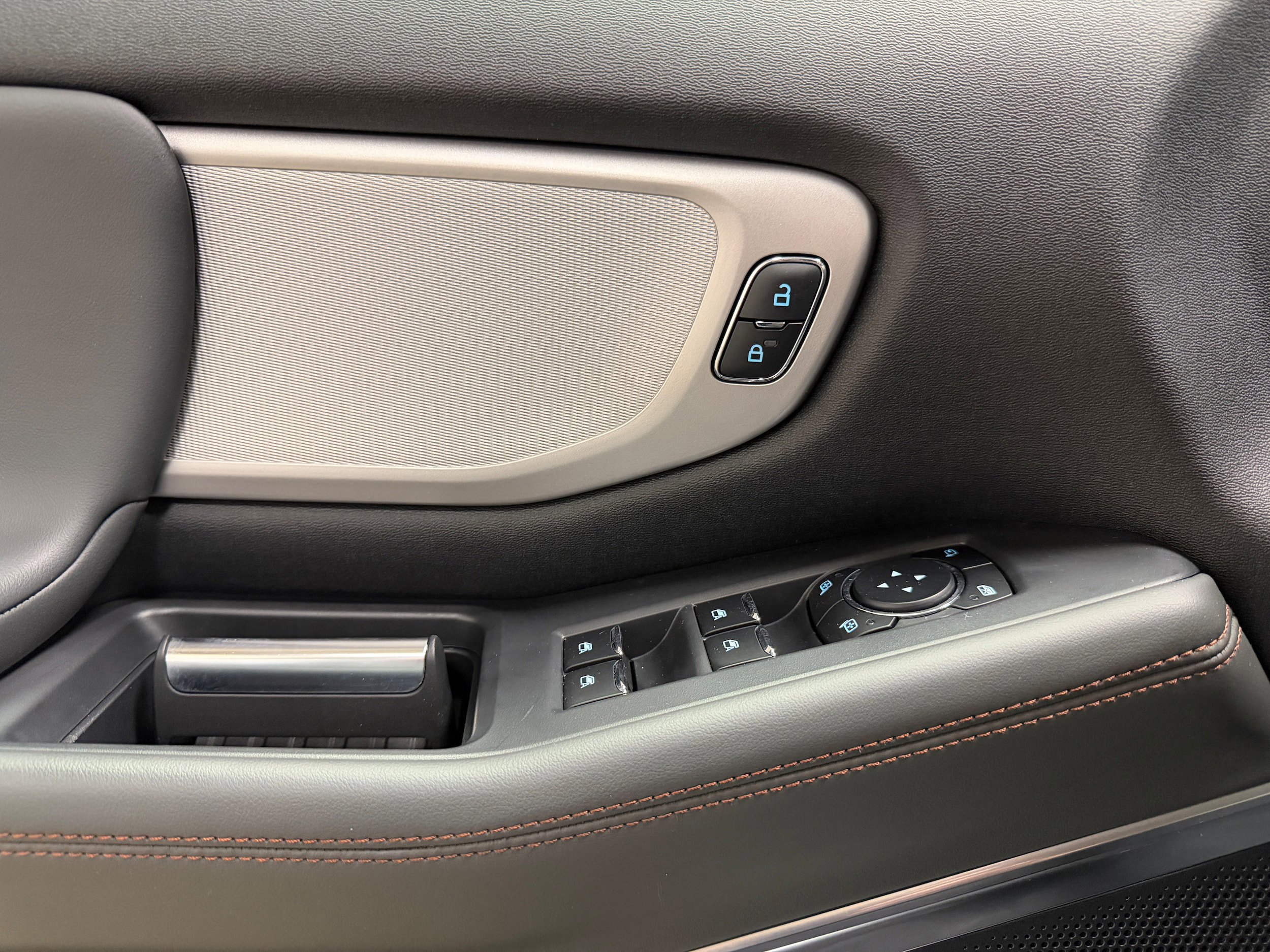 Certified 2025 Ford Expedition Max Active AWD/4WD image 15