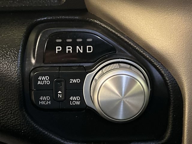Used 2019 RAM 1500 Laramie AWD/4WD image 13