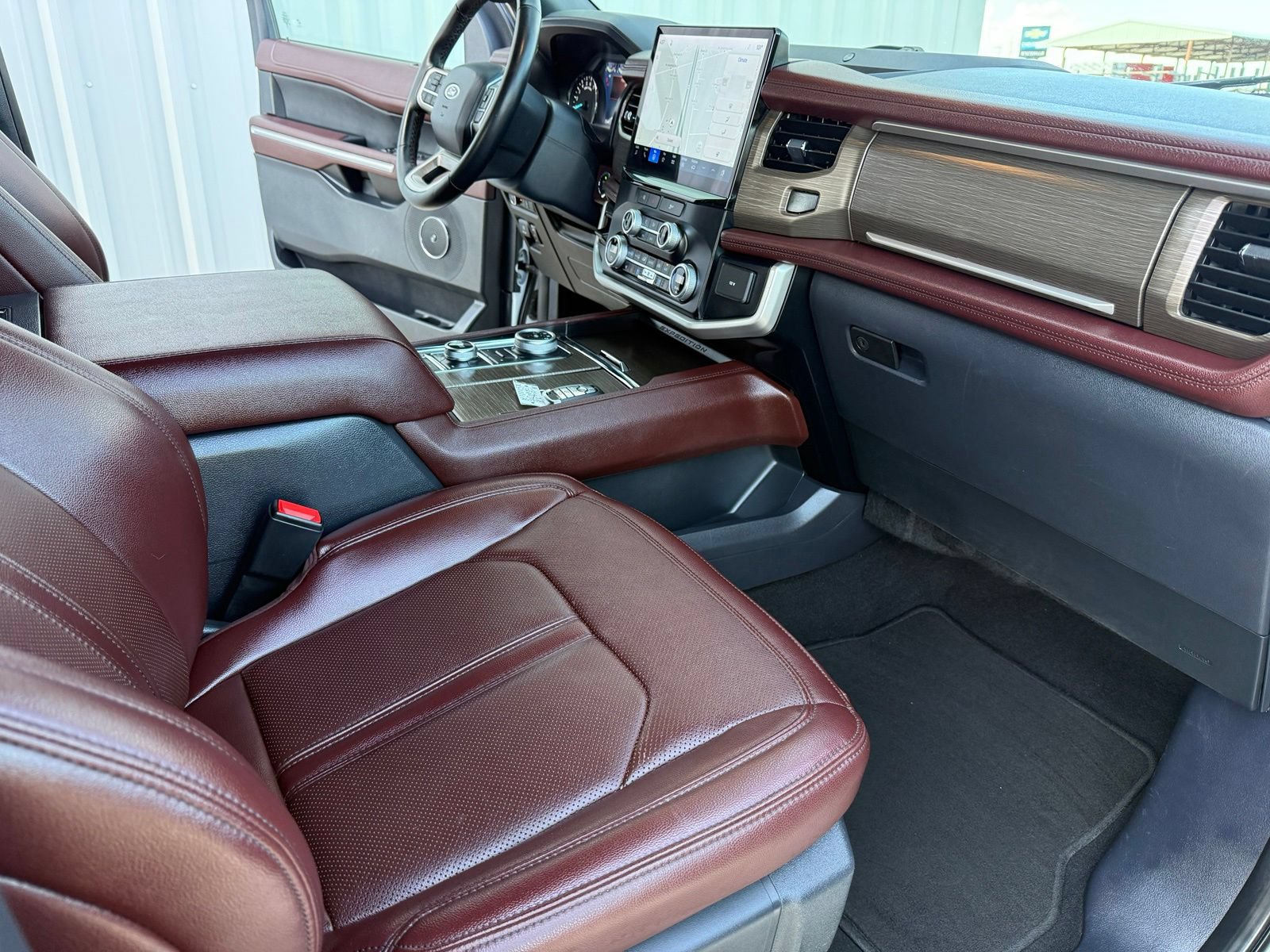 Certified 2024 Ford Expedition Max Limited AWD/4WD image 18