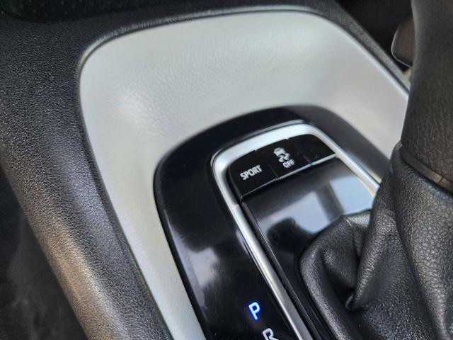 Used 2022 Toyota Corolla SE FWD image 19