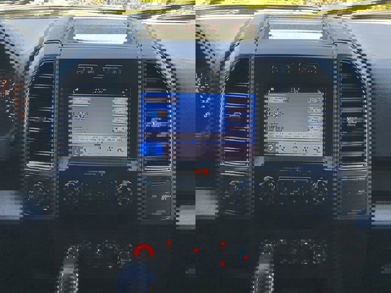 Certified 2019 Ford F150 XLT w/ Equipment Group 302A Luxury image 16