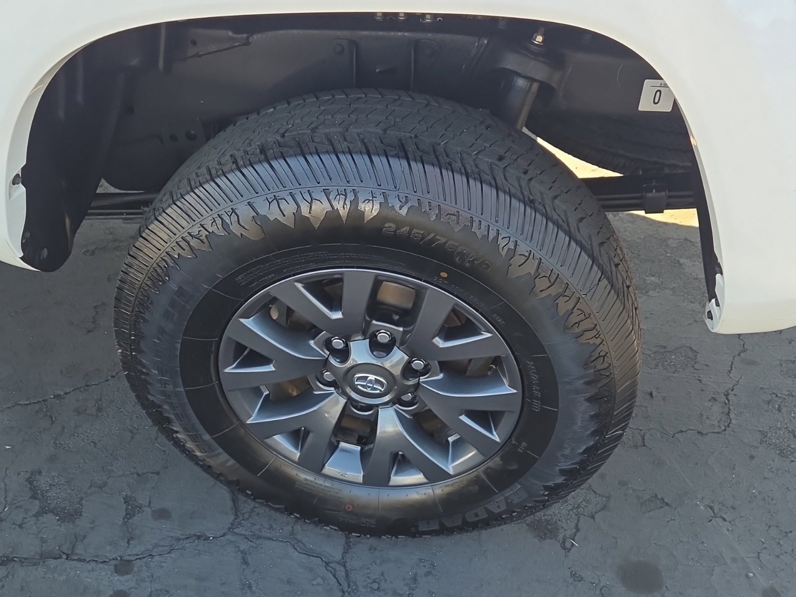 Used 2023 Toyota Tacoma SR5 RWD image 8