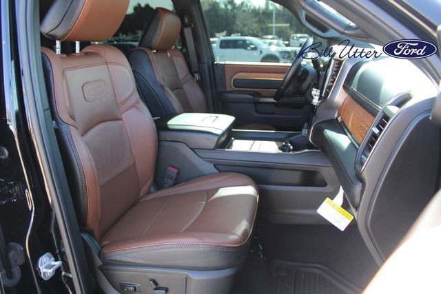 Used 2024 RAM 2500 Limited w/ Towing Technology Group image 13