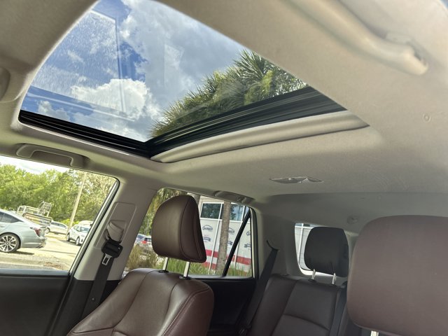 Used 2021 Toyota 4Runner Limited AWD/4WD image 22