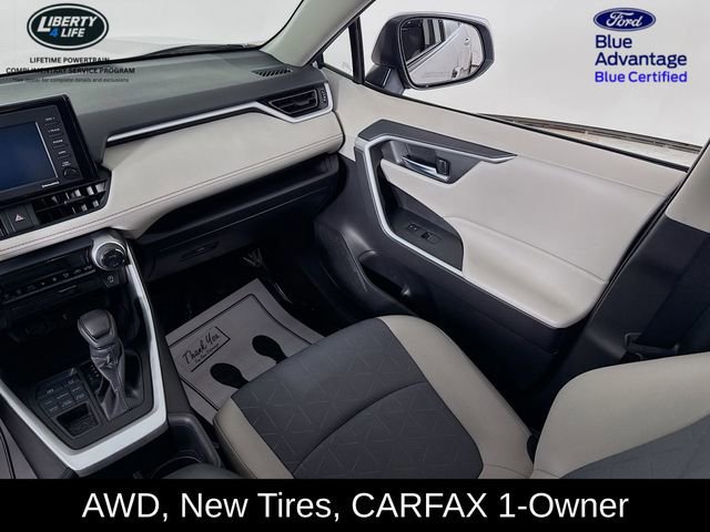 Used 2022 Toyota RAV4 XLE image 22