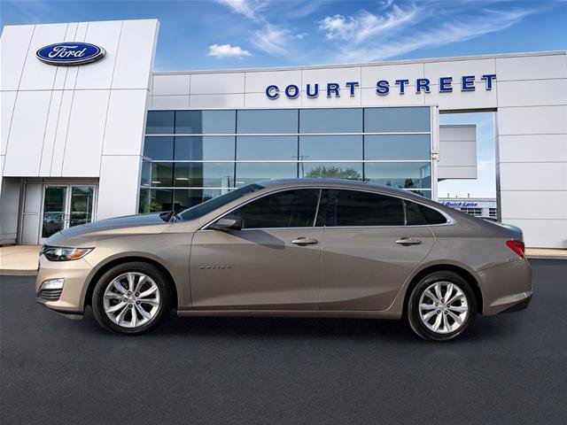 Used 2023 Chevrolet Malibu LT FWD image 3