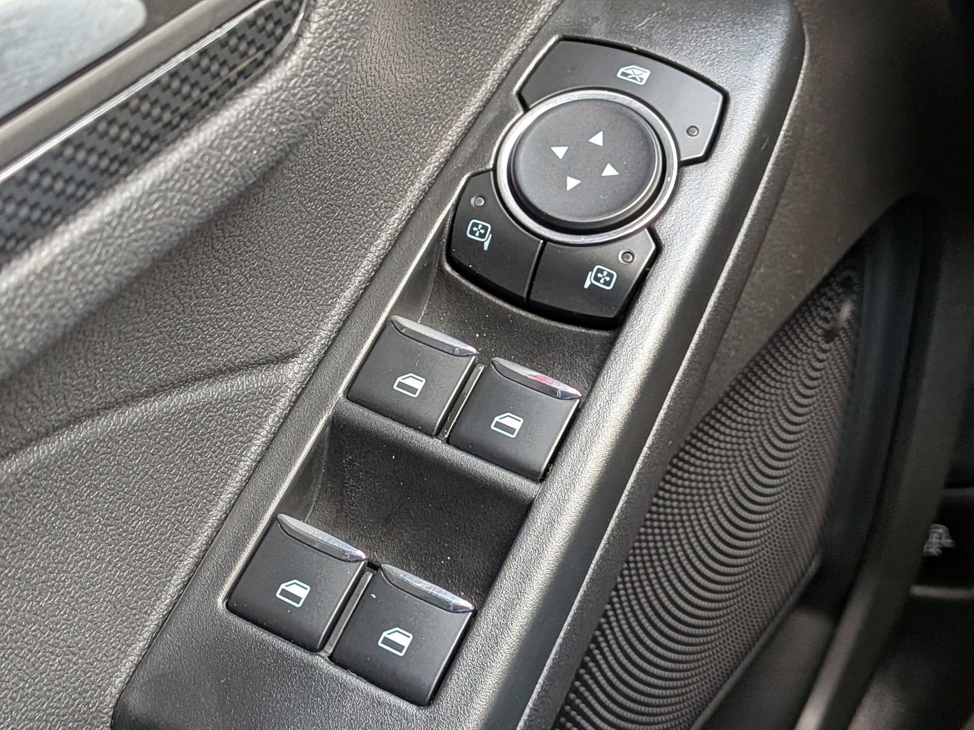 Certified 2023 Ford Escape ST-Line w/ Tech Pack #1 image 29