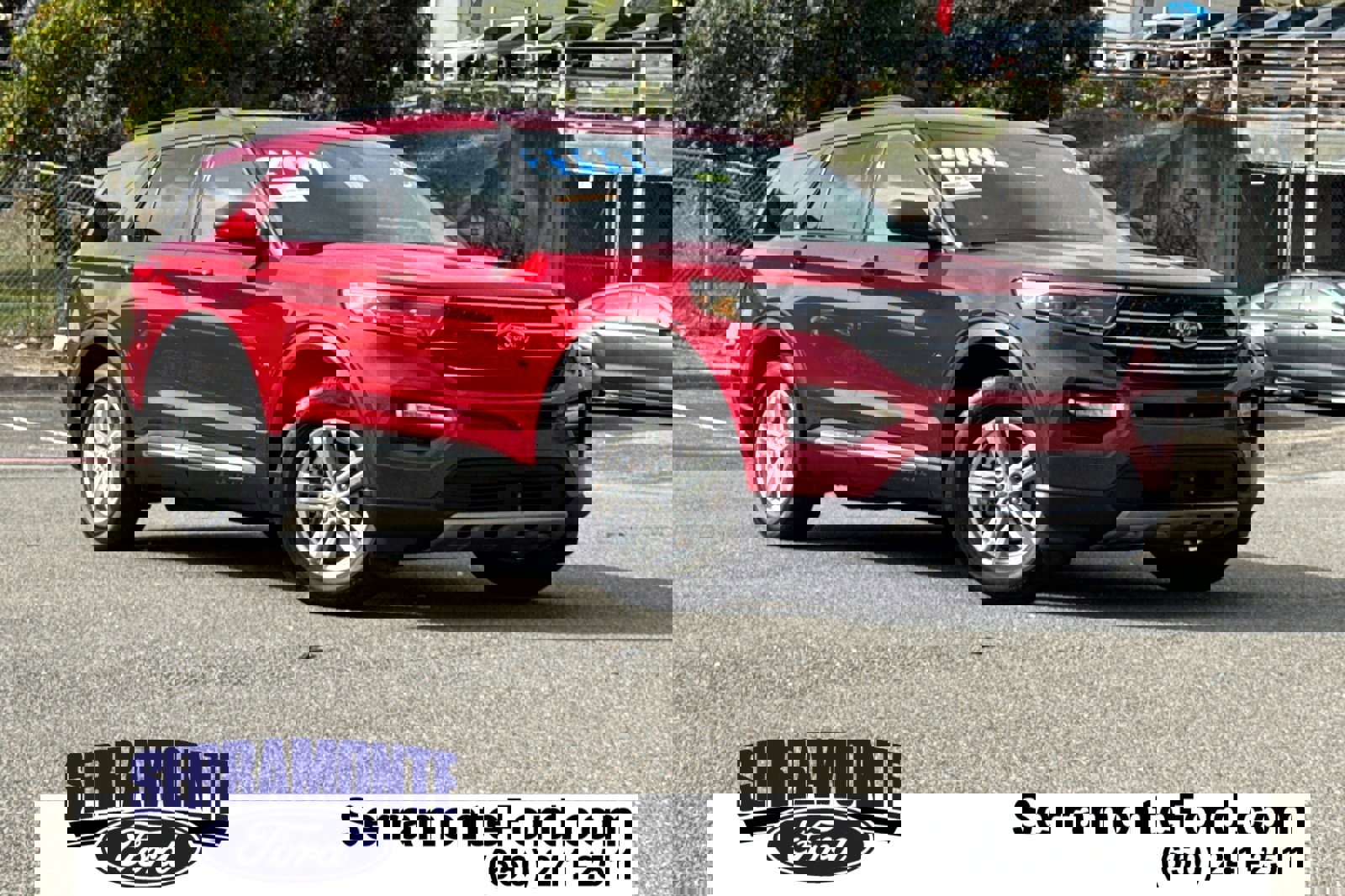 Certified 2022 Ford Explorer XLT w/ Equipment Group 202A