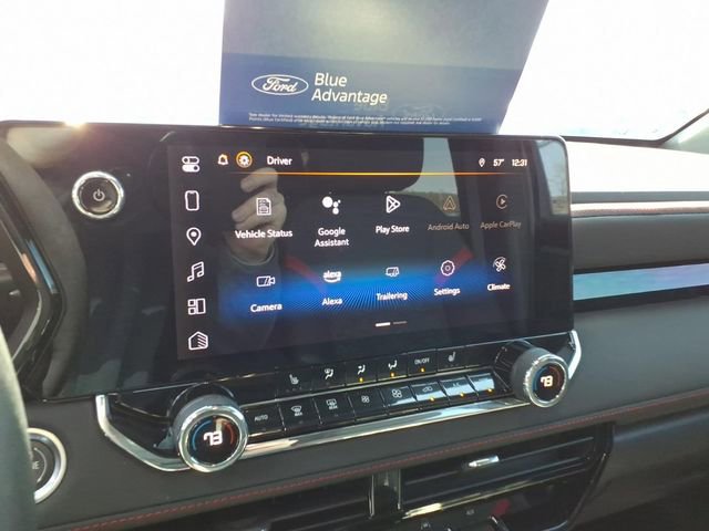 Used 2023 Chevrolet Colorado Z71 w/ Z71 Convenience Package 2 image 25