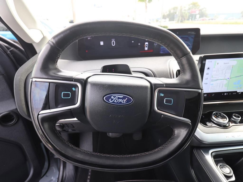 Certified 2025 Ford Expedition Max Platinum image 20