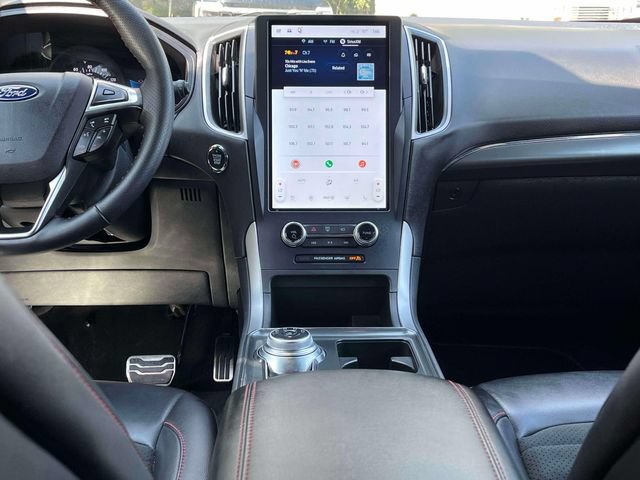 Certified 2024 Ford Edge ST-Line AWD/4WD image 15