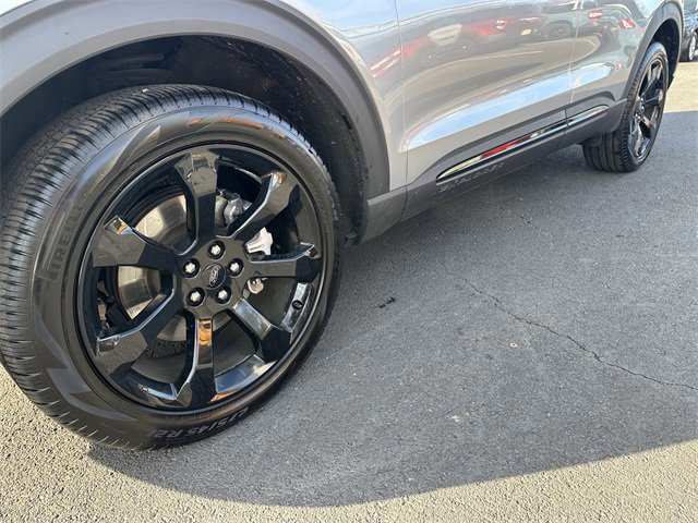 Certified 2023 Ford Explorer ST-Line w/ Class IV Trailer Tow Package image 13