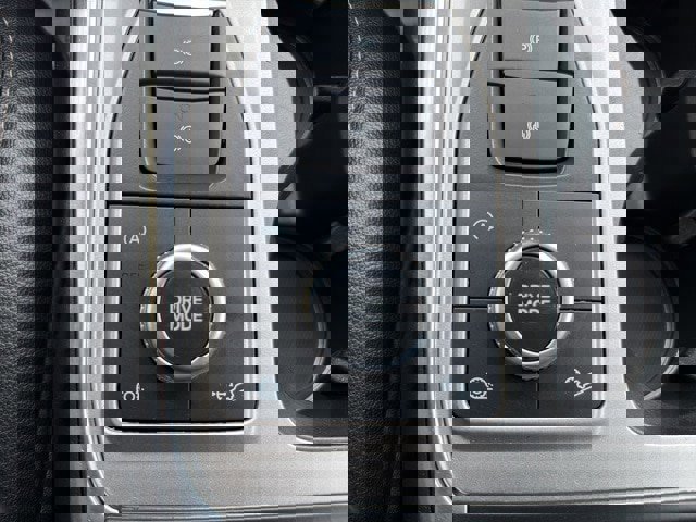 Certified 2021 Ford Explorer Limited w/ Equipment Group 301A image 25