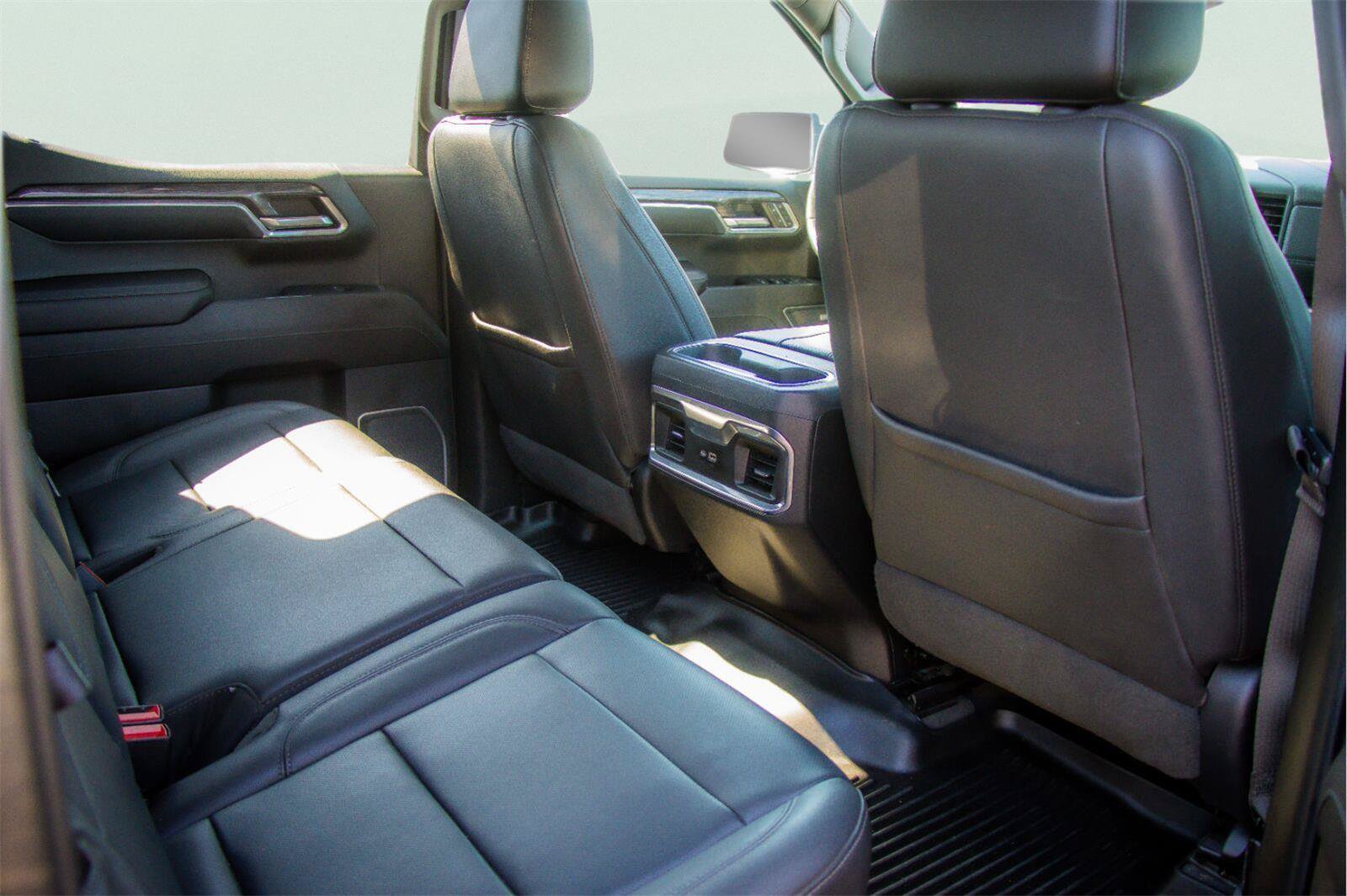 Used 2023 Chevrolet Silverado 1500 LTZ AWD/4WD image 8