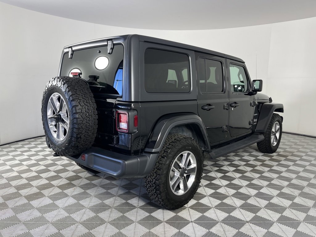 Used 2020 Jeep Wrangler Unlimited Sahara image 5