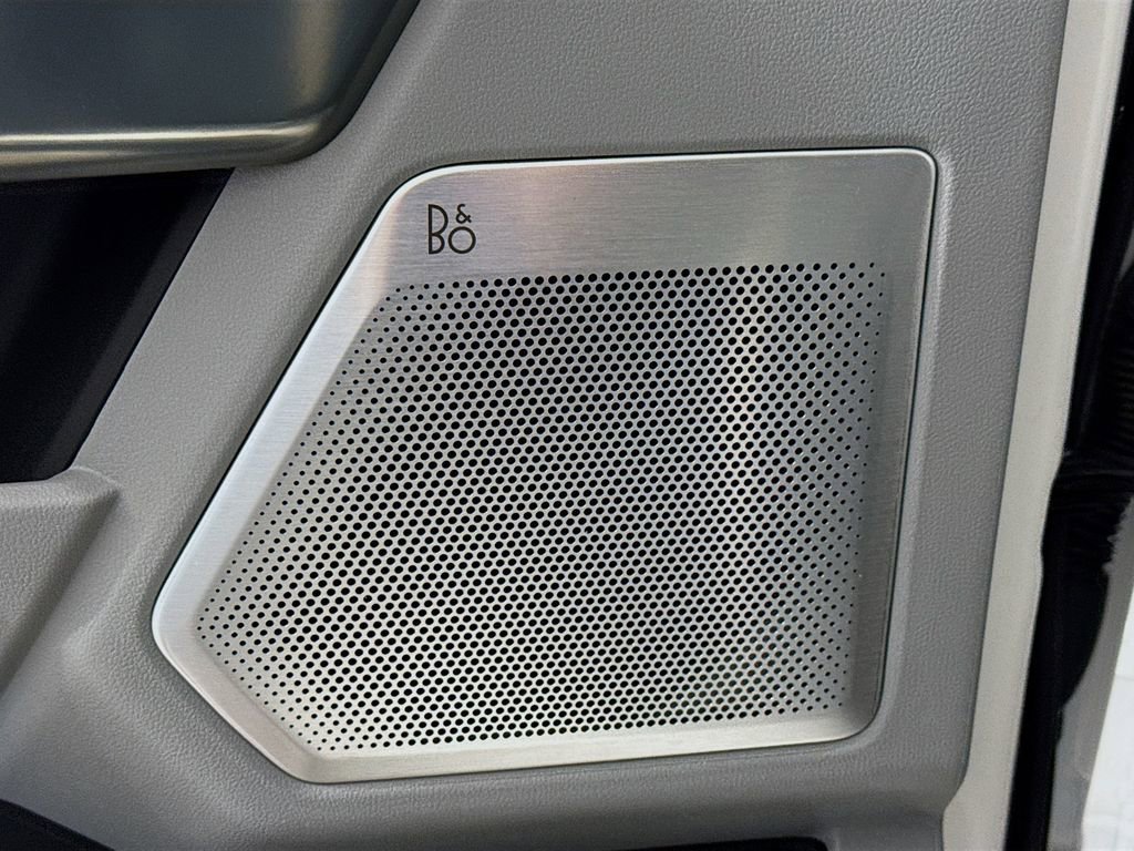 Certified 2023 Ford F350 Limited w/ FX4 Off-Road Package image 25