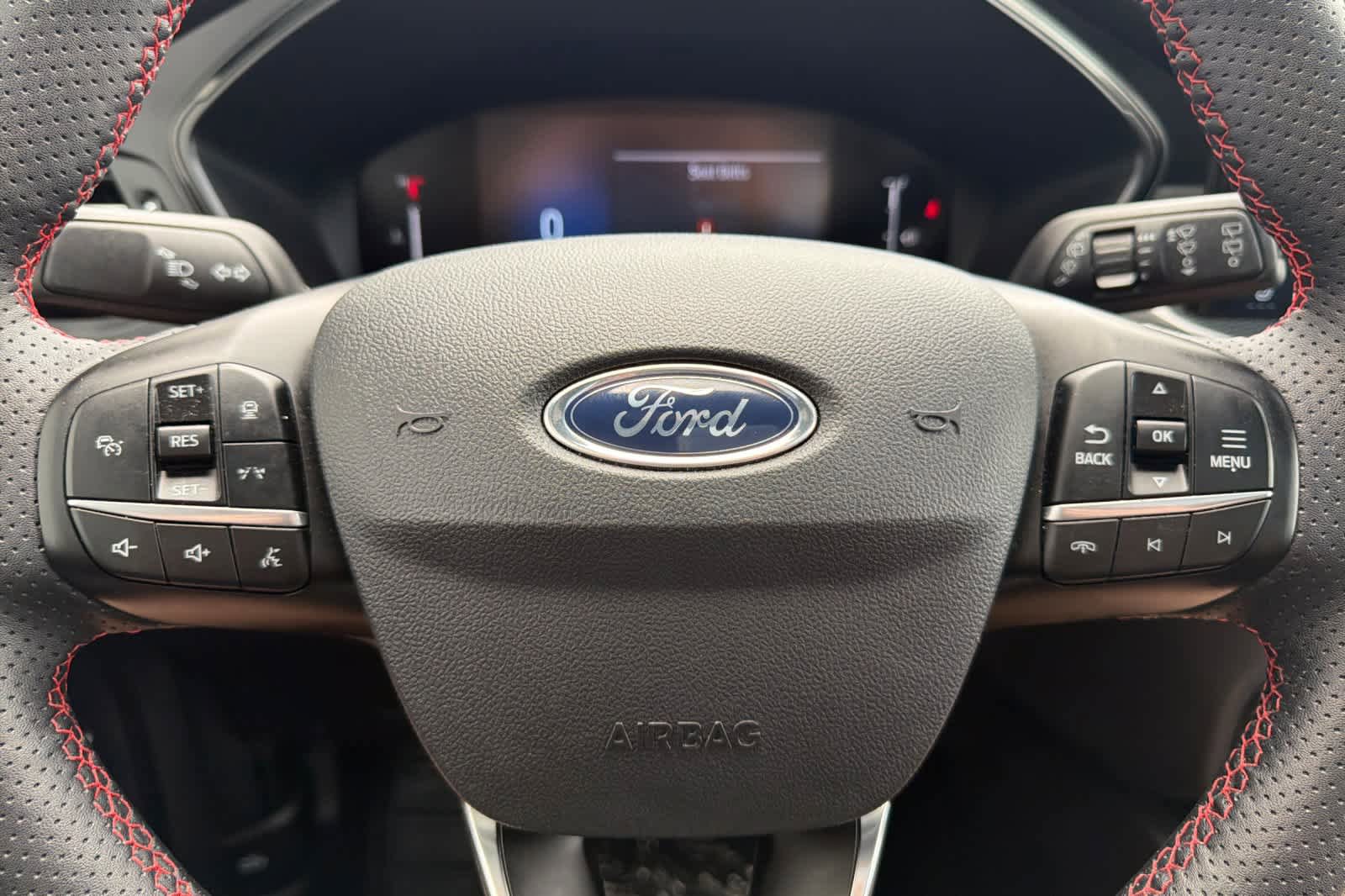 Certified 2024 Ford Escape ST-Line w/ Tech Pack #1 AWD/4WD image 24